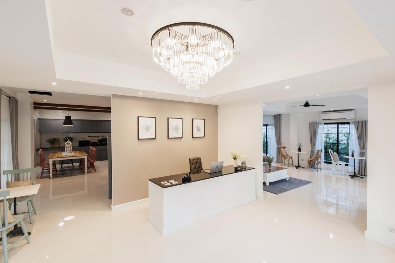 Casa Luna Bangkok Luaran gambar